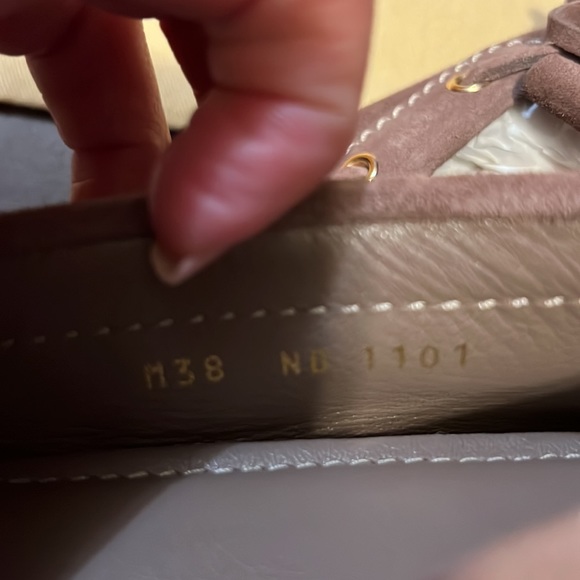 Louis Vuitton - loafers . These are unworn in excellent condition . - Picture 6 of 6